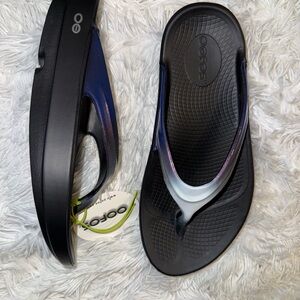 OOFOS OOLALA Luxe Women's Sandals - Black with Neon Green Strap